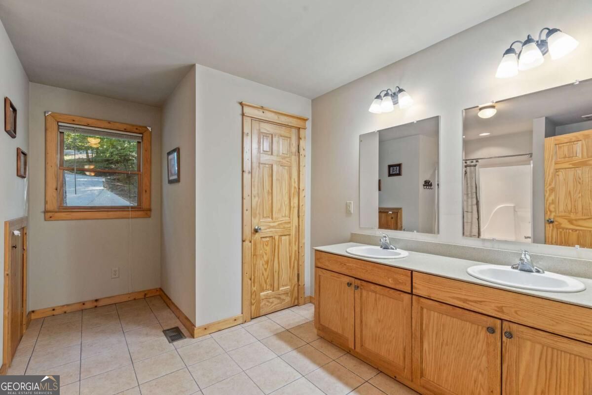 169 Elba Court Property Photo 26
