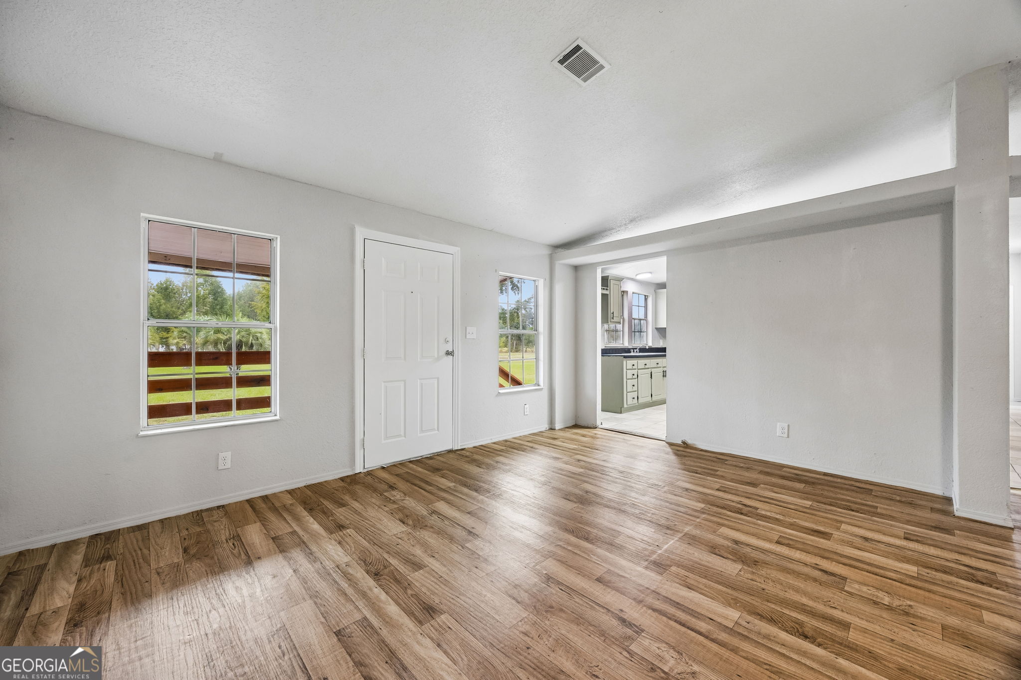1400 Spring Lake Drive Property Photo 15