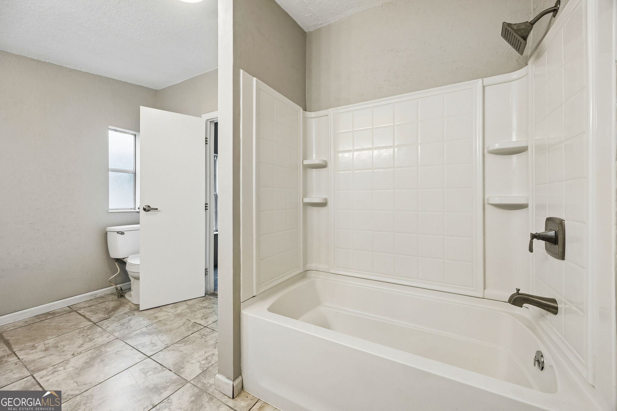 1400 Spring Lake Drive Property Photo 41