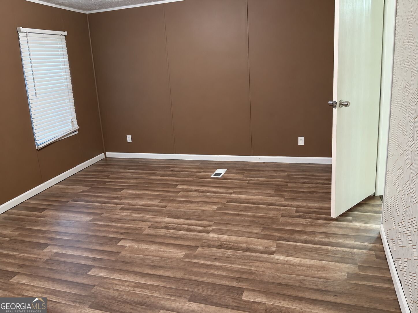 8 Oakmont Drive Property Photo 15