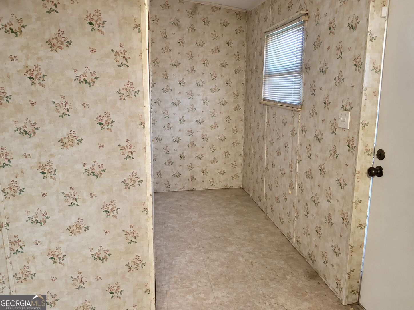 8 Oakmont Drive Property Photo 16