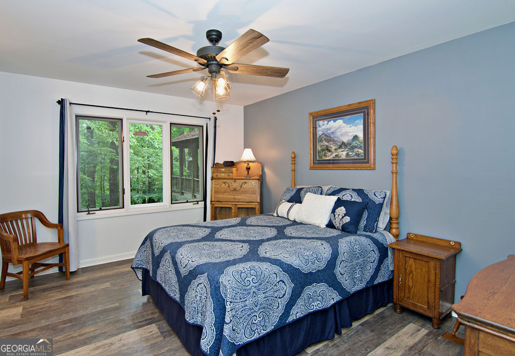 1279 Coneross Point Drive Property Photo 24