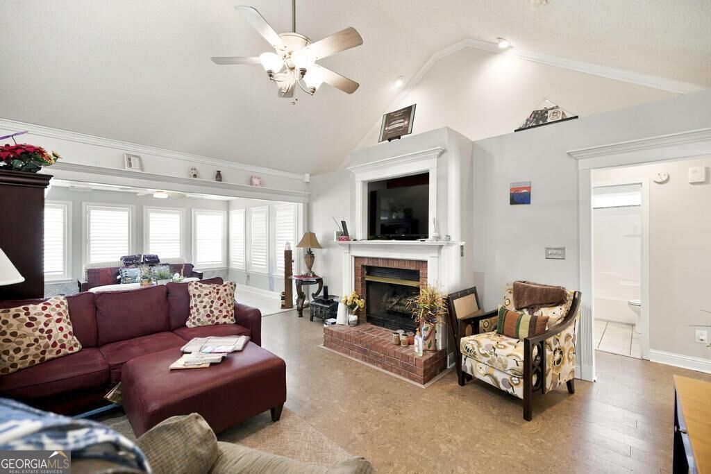 256 Ellicott Drive Property Photo 15