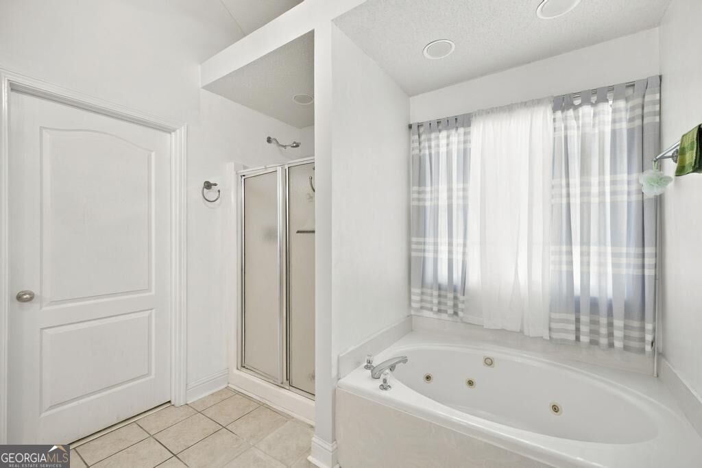 256 Ellicott Drive Property Photo 21