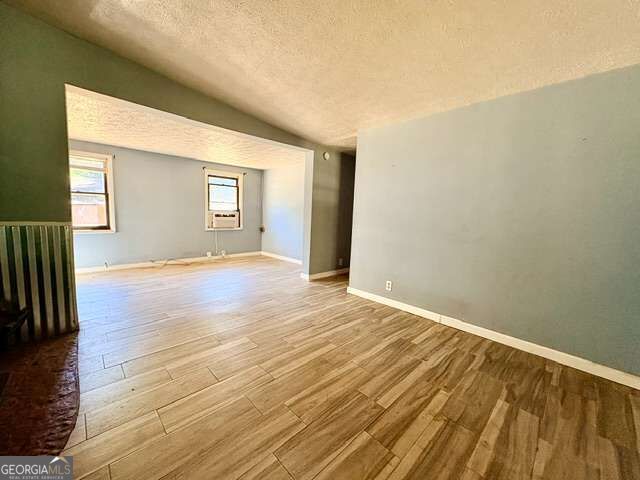 30 Hale Road Property Photo 10