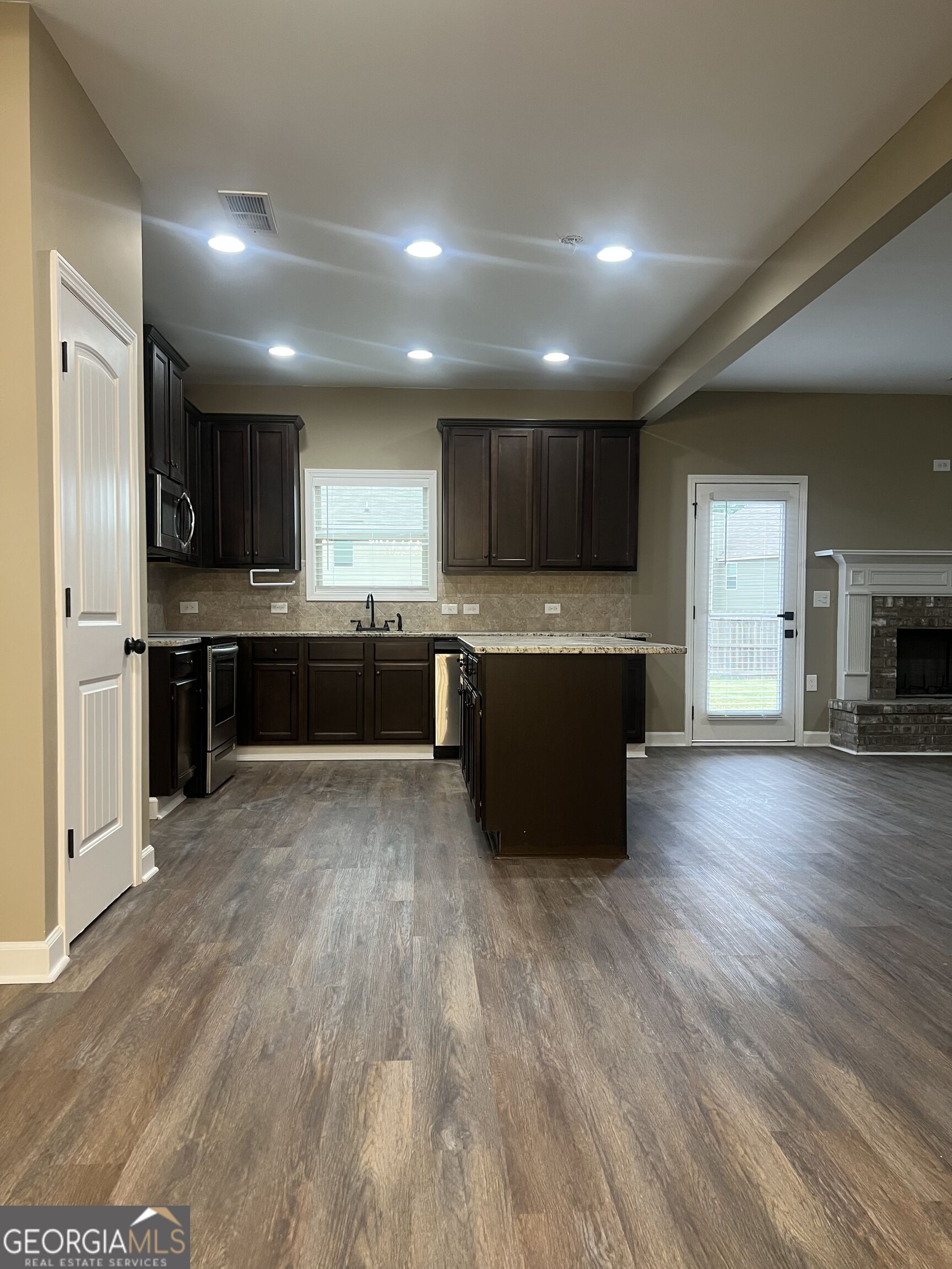 6034 Prodigy Lane Property Photo 4