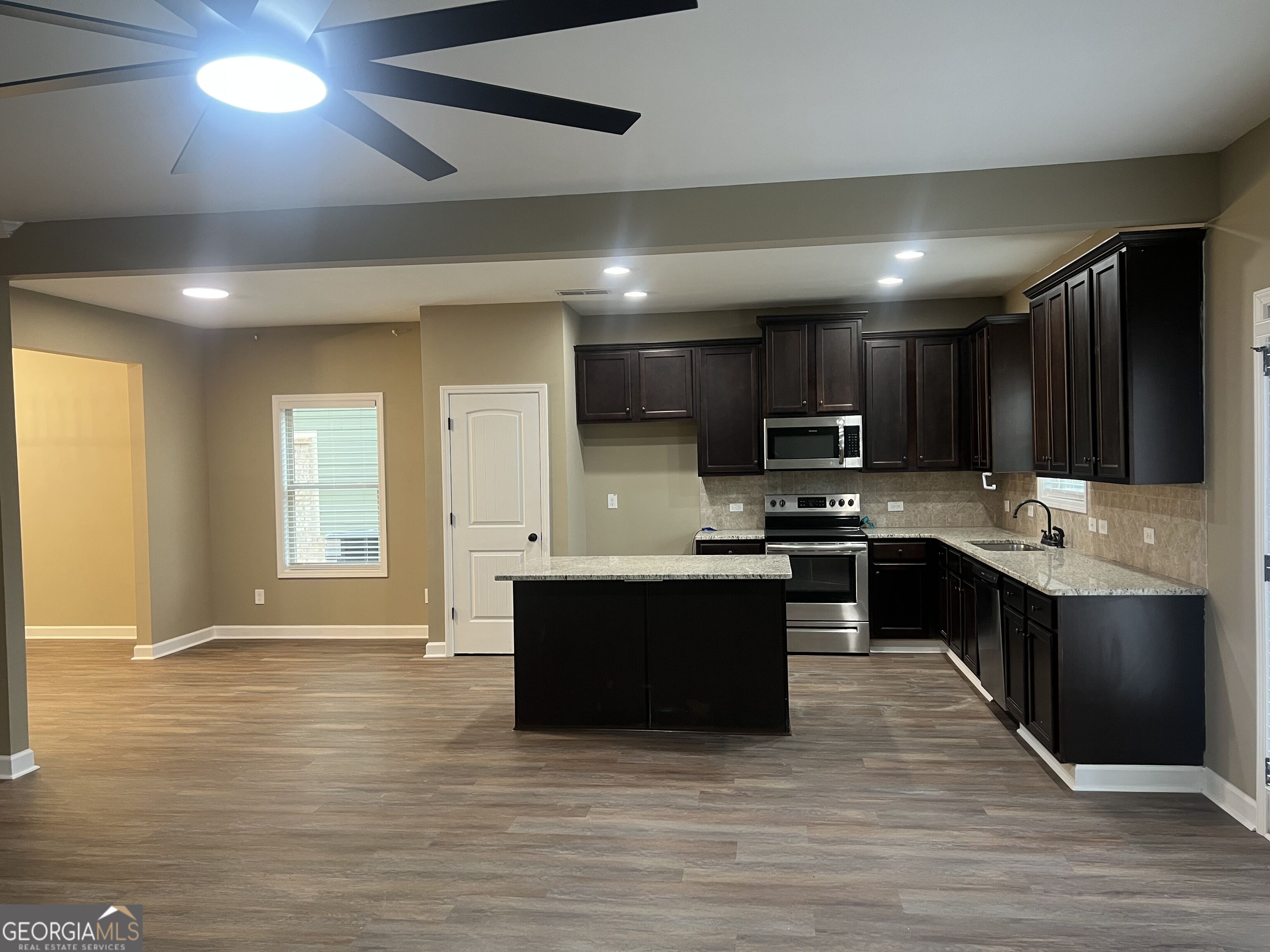 6034 Prodigy Lane Property Photo 6