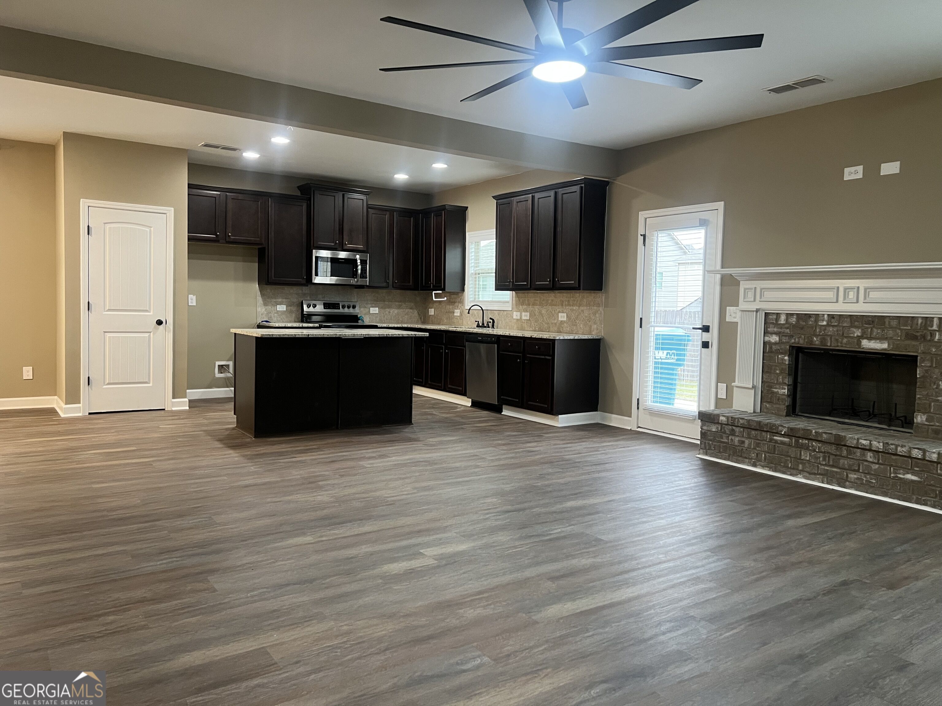 6034 Prodigy Lane Property Photo 7