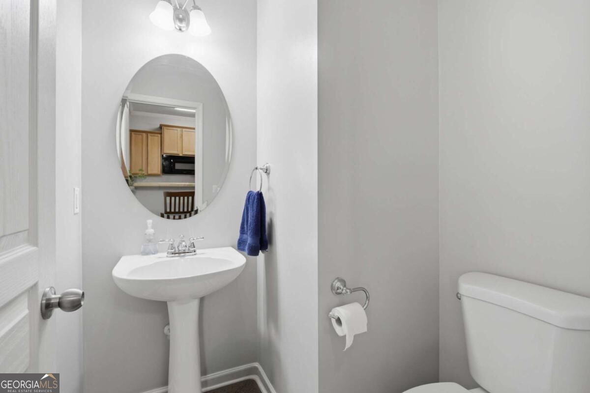 218 W Marietta Street Property Photo 7