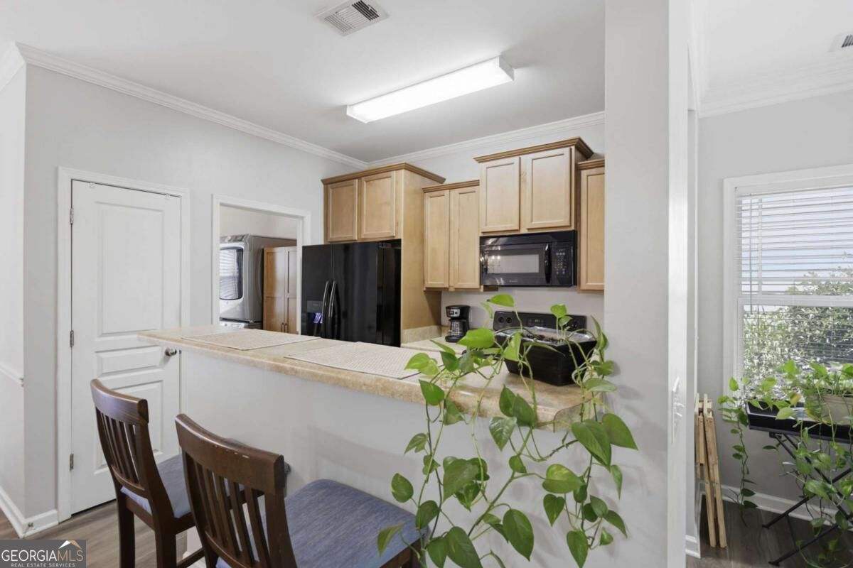 218 W Marietta Street Property Photo 8
