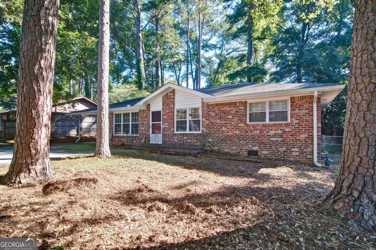 1299 Mclendon Drive Property Photo 2