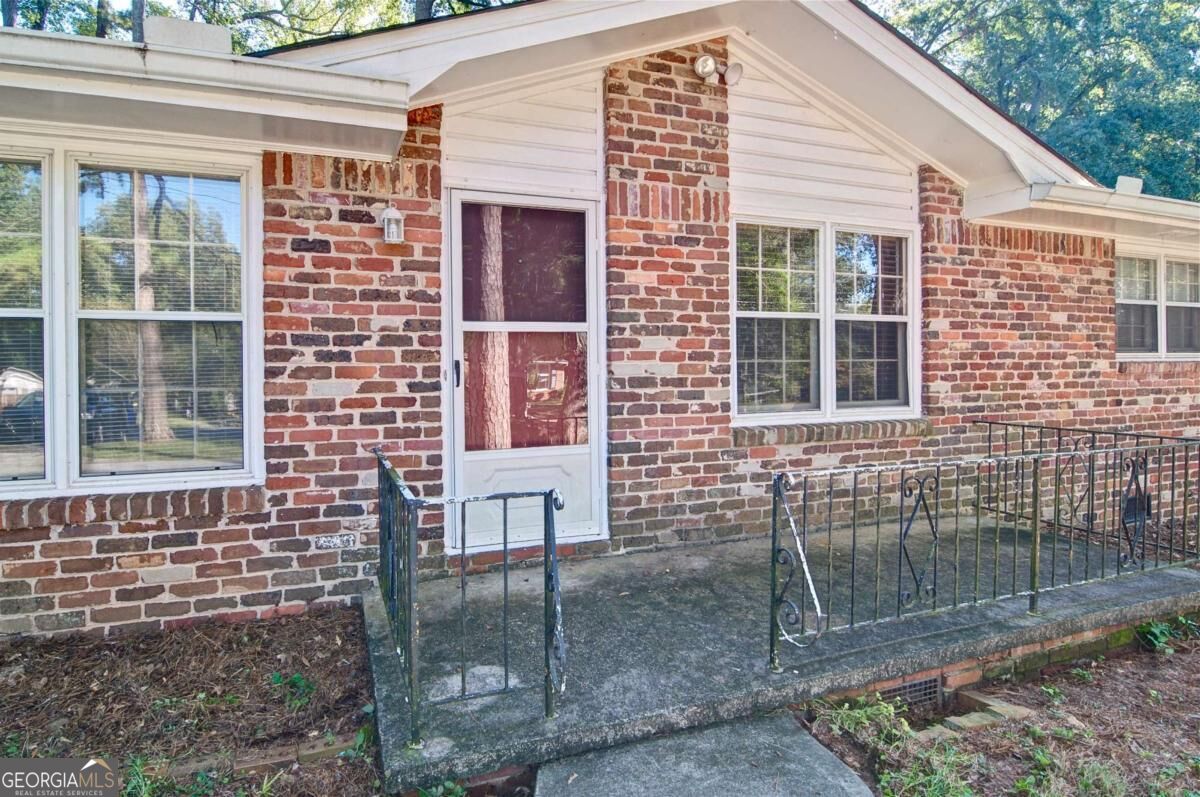 1299 Mclendon Drive Property Photo 4