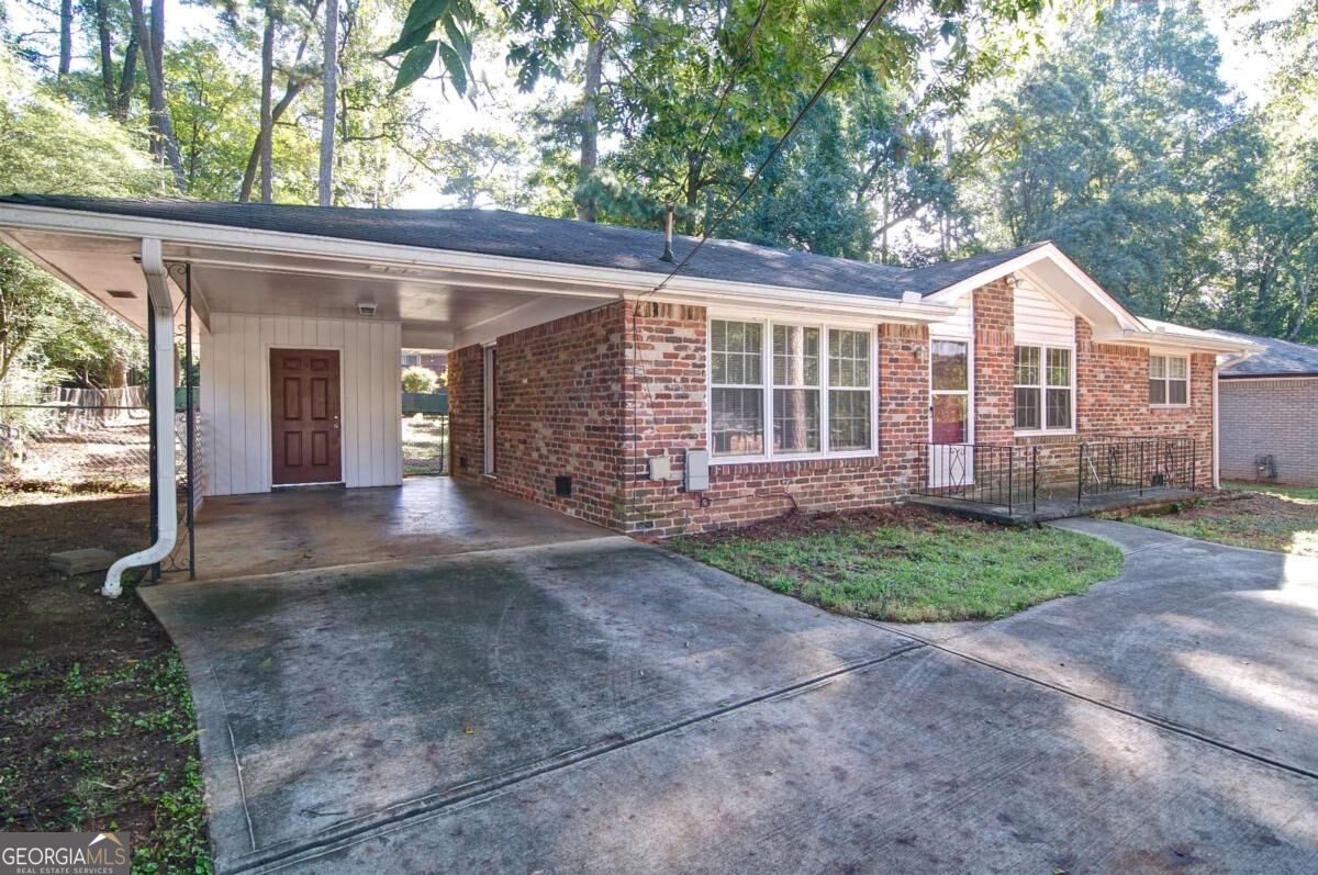 1299 Mclendon Drive Property Photo 5