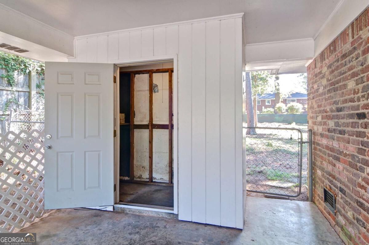 1299 Mclendon Drive Property Photo 8