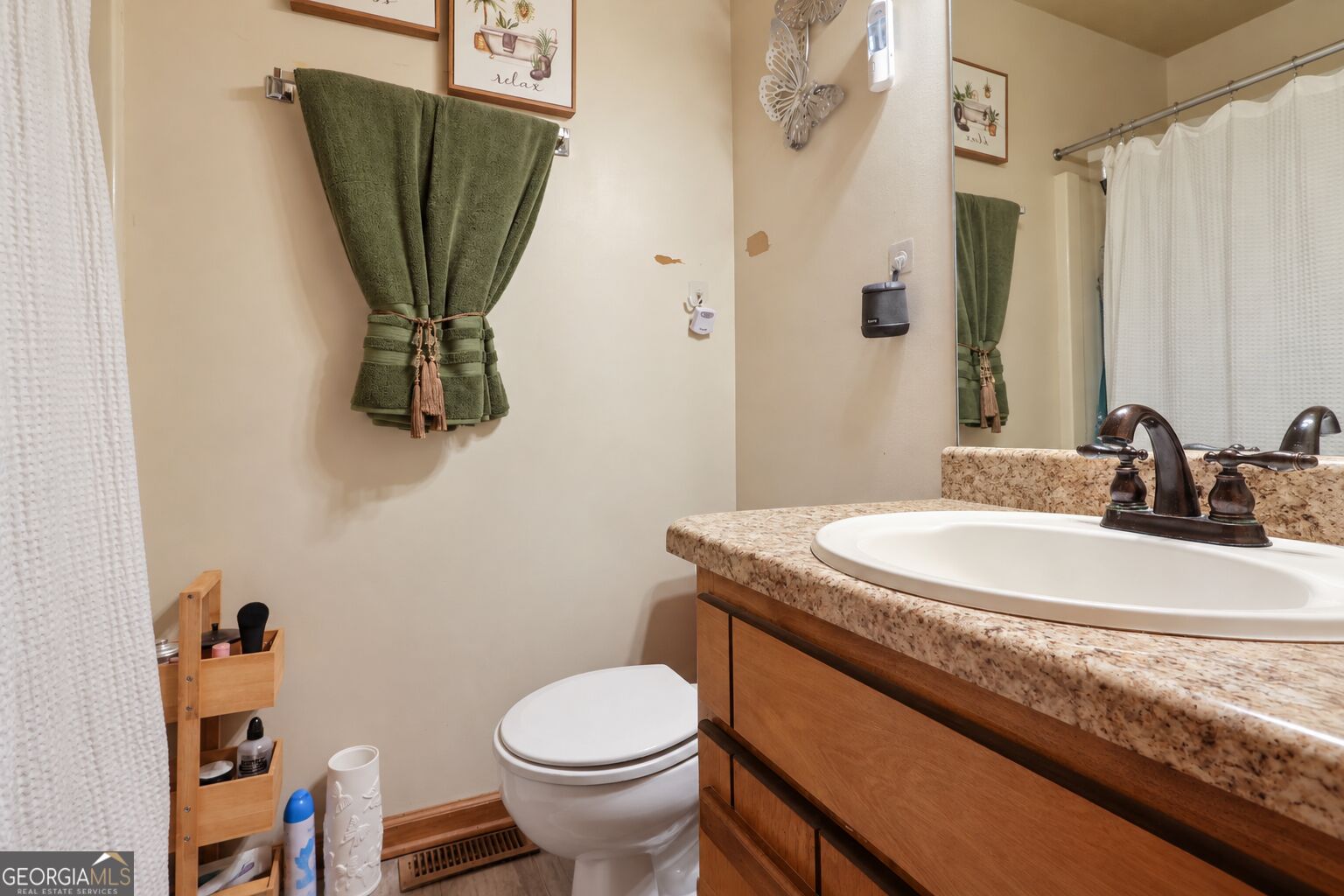 1643 Hearthstone Way Property Photo 12