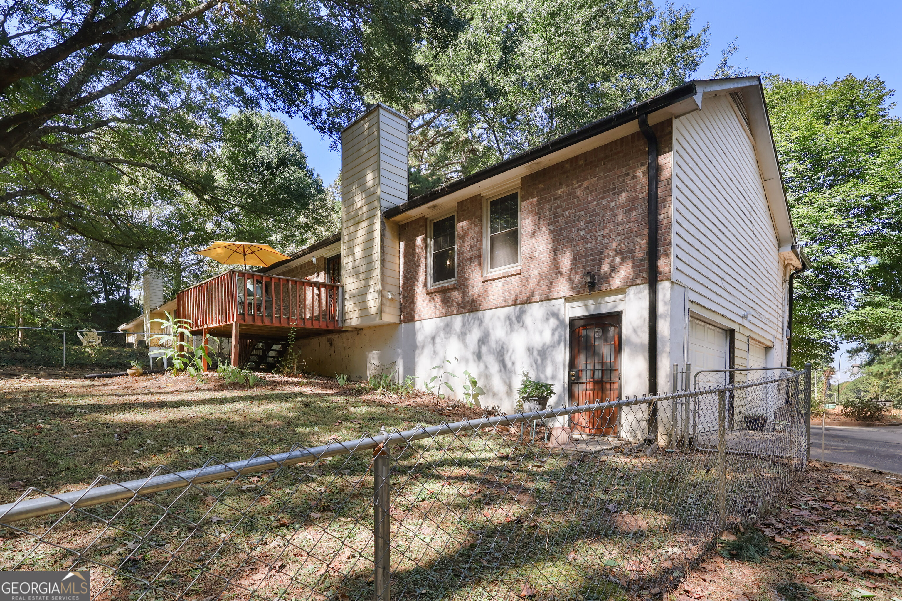 1643 Hearthstone Way Property Photo 17