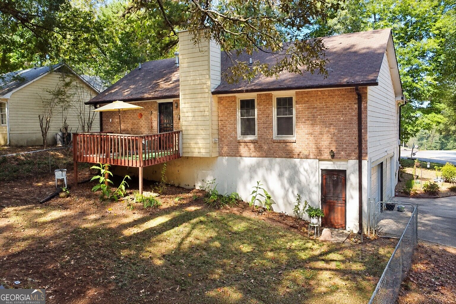 1643 Hearthstone Way Property Photo 18