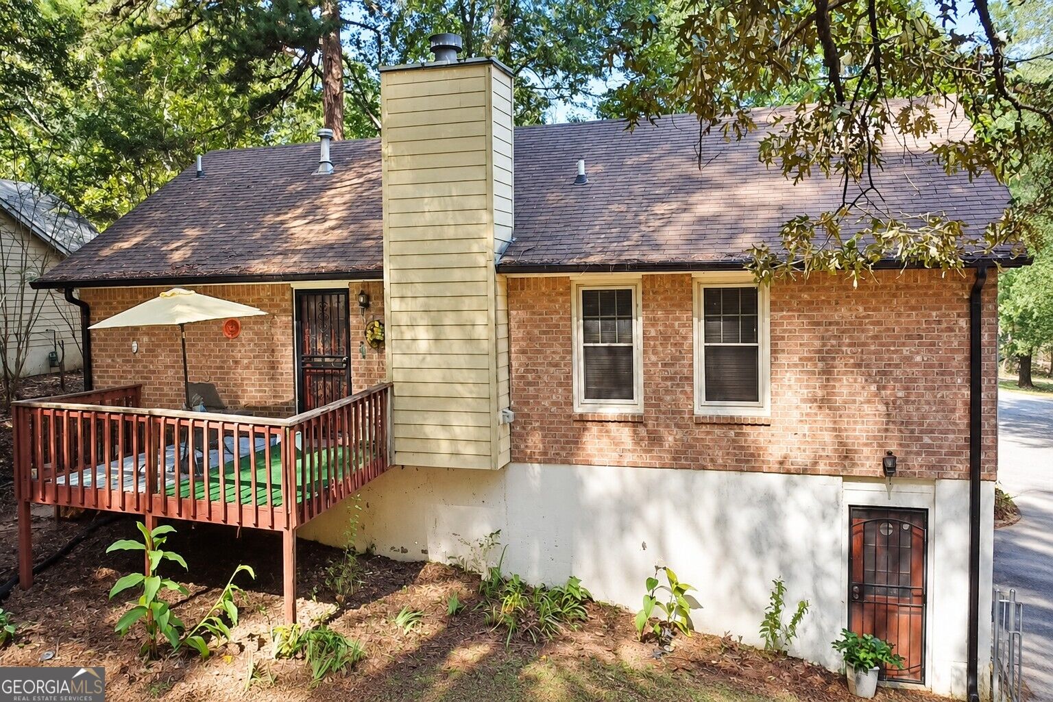 1643 Hearthstone Way Property Photo 19