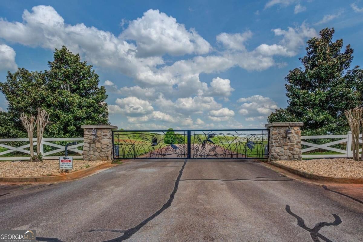 6500 Post Road Property Photo 62
