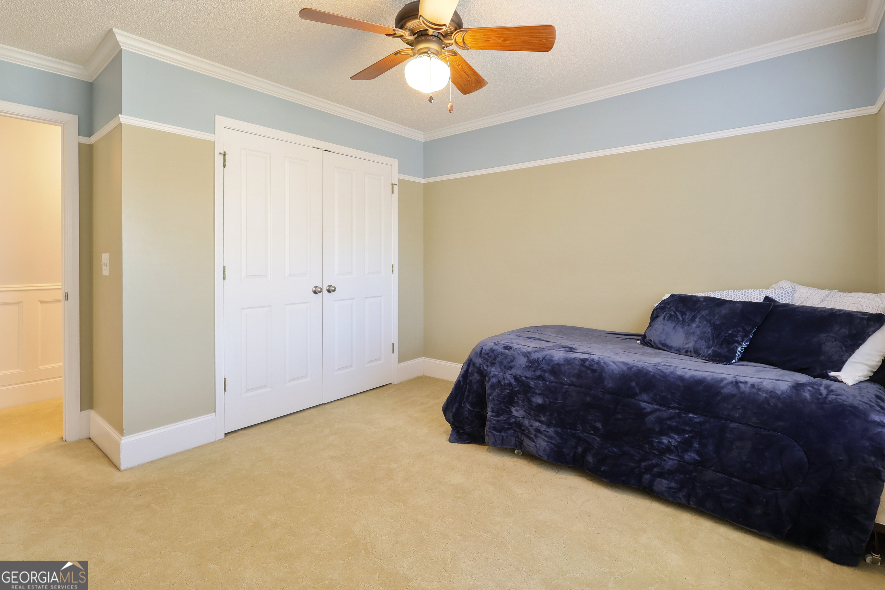 333 Royal Crest Circle Property Photo 28