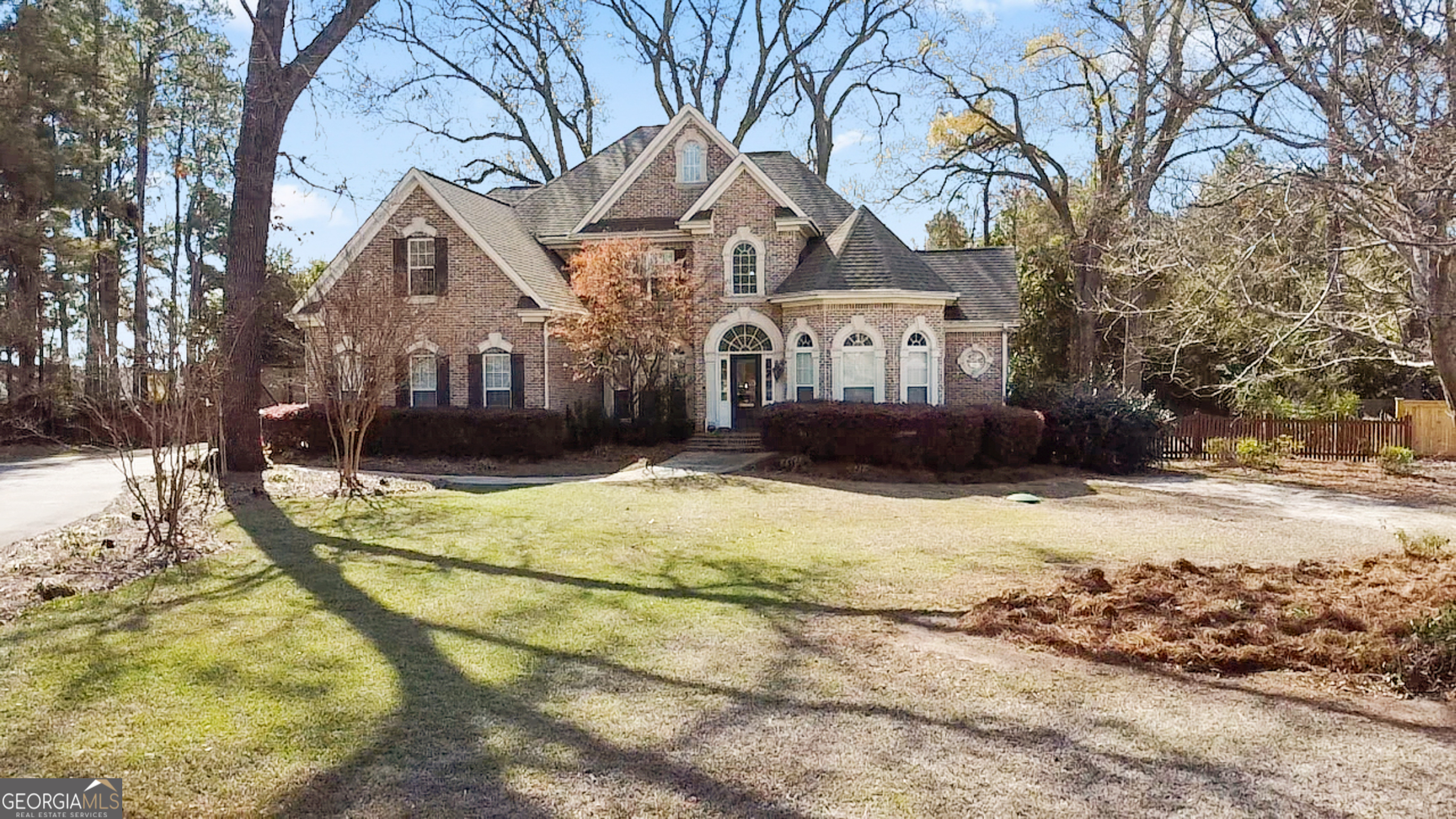 333 Royal Crest Circle Property Photo 34