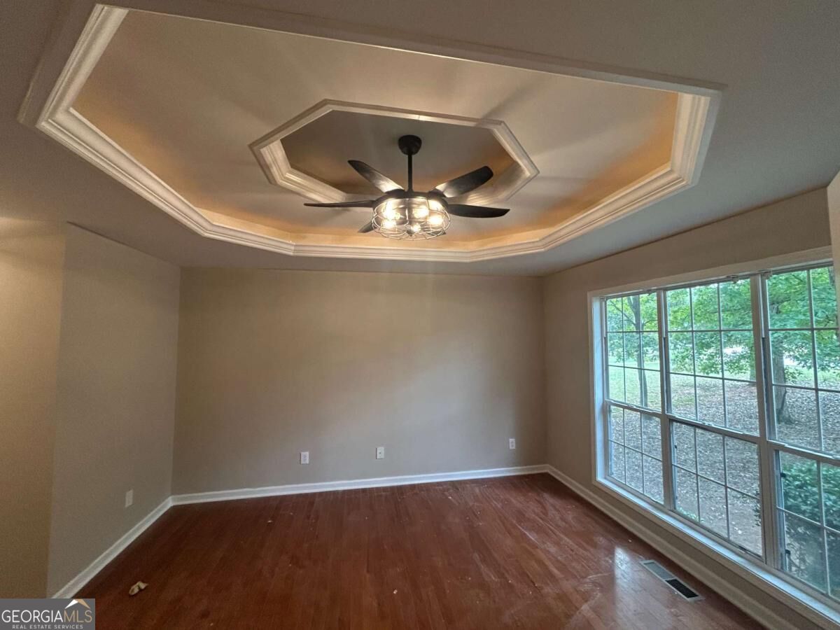496 Walnut Creek Drive Property Photo 3