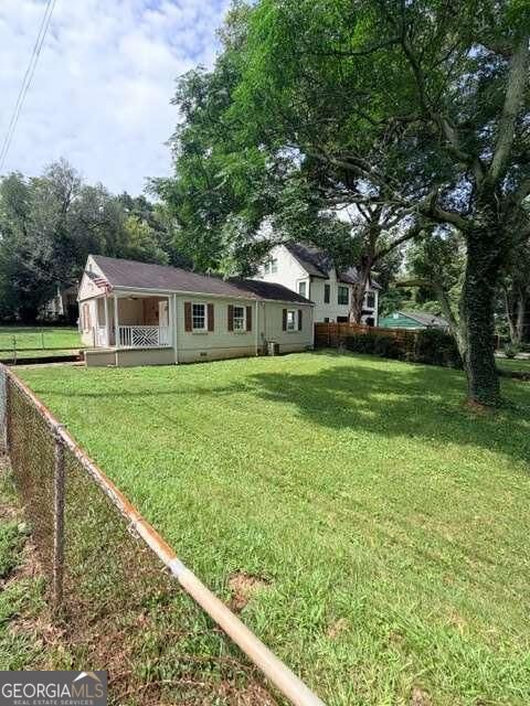 2811 Glenwood Avenue Se Property Photo 2