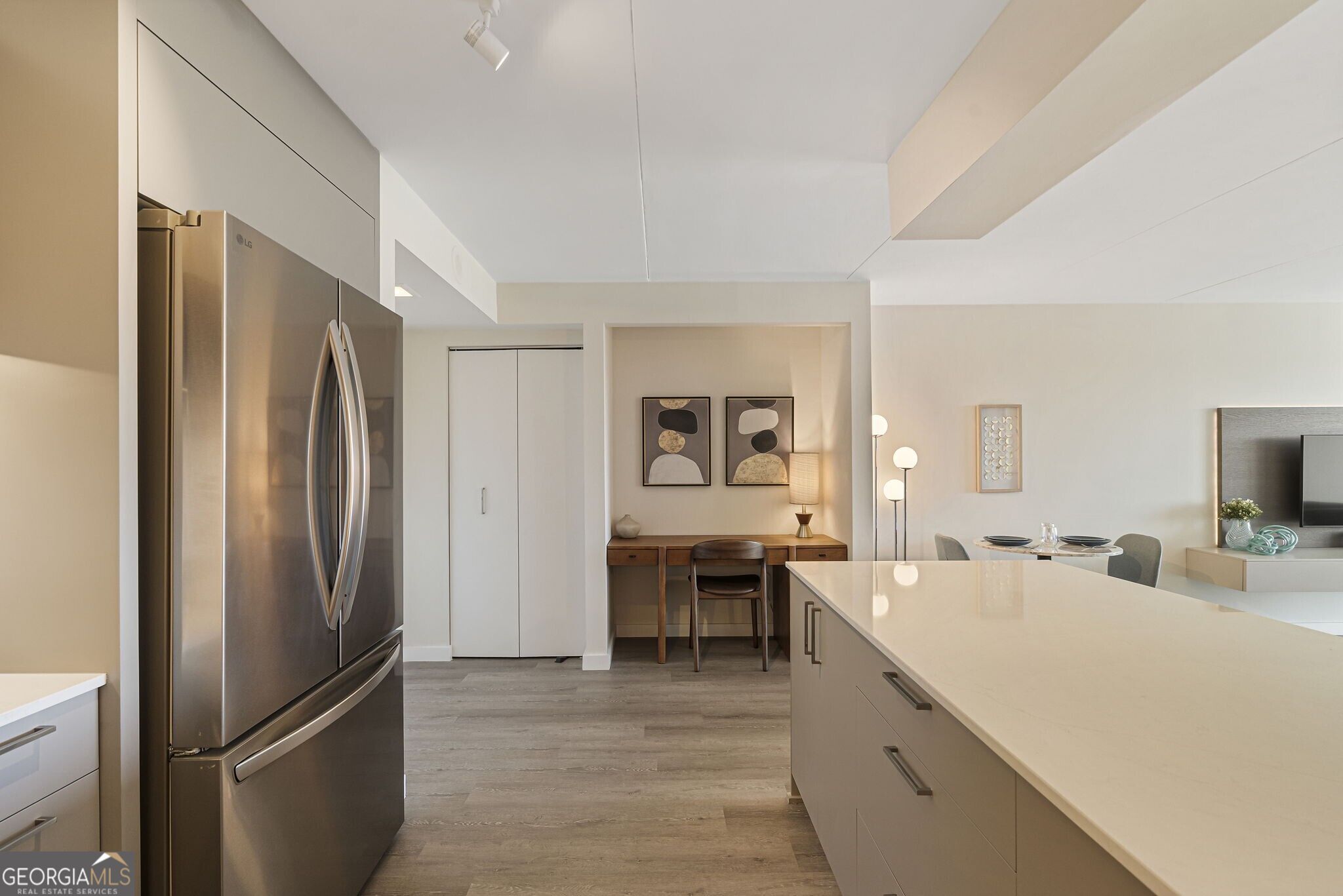 2460 Peachtree Road Ne # 201 Property Photo 6