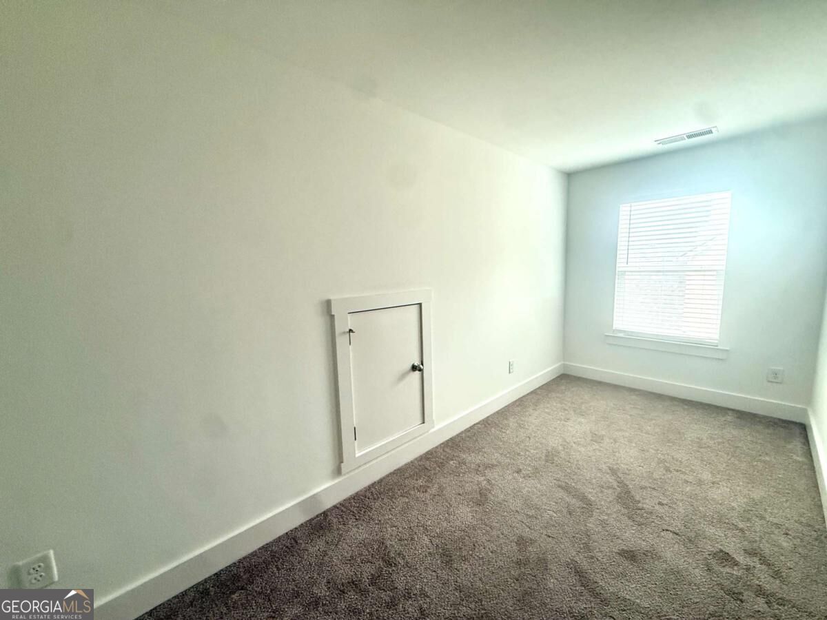932 Brookmere Court Property Photo 13