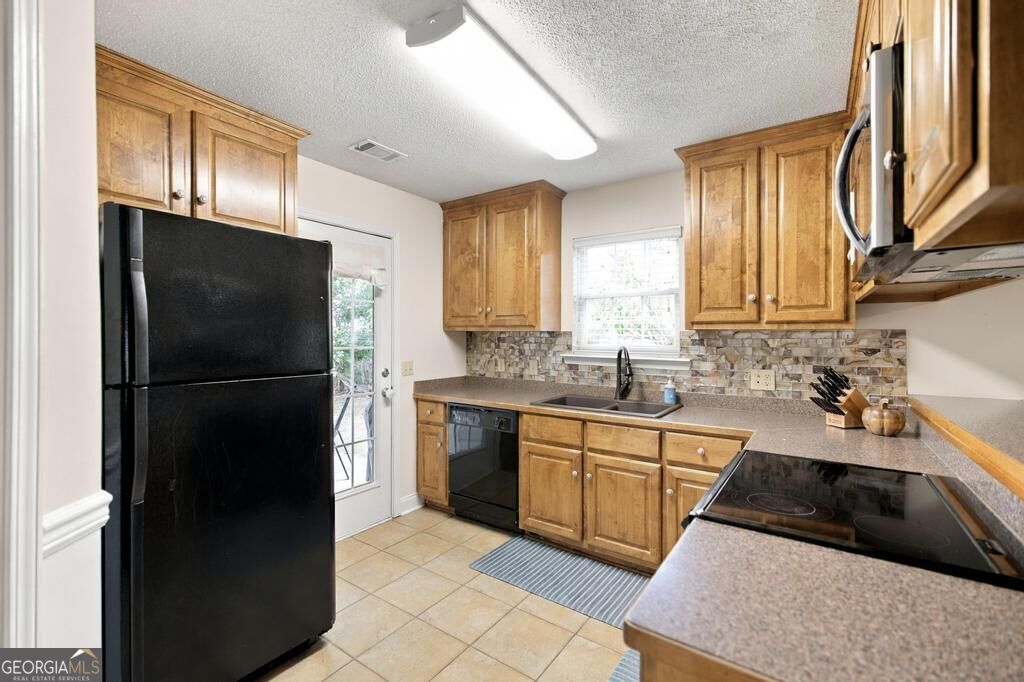 104 Monticello Drive Property Photo 16