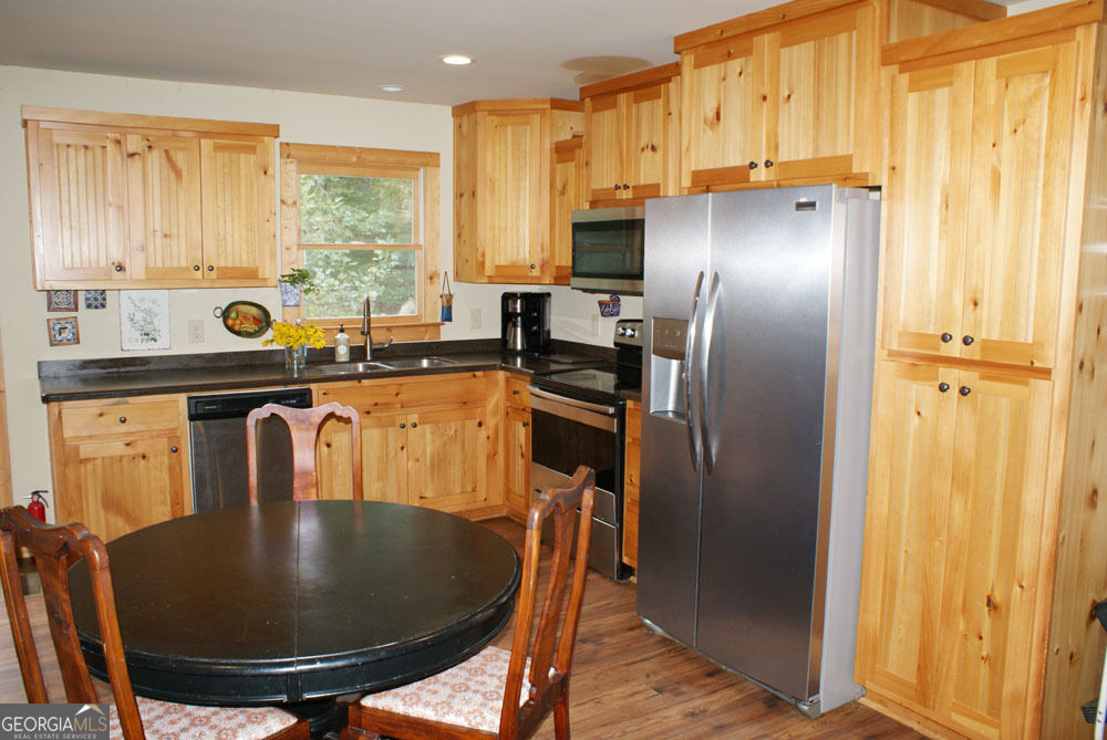 34 Matthew Court Property Photo 10