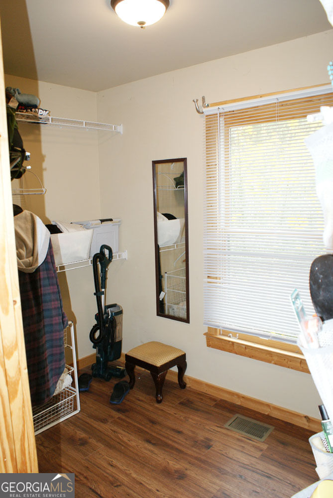 34 Matthew Court Property Photo 18