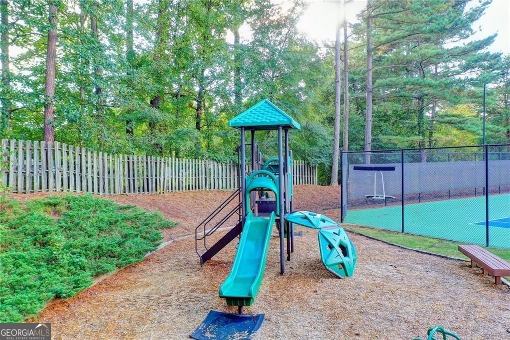4410 Landover Way Property Photo 99
