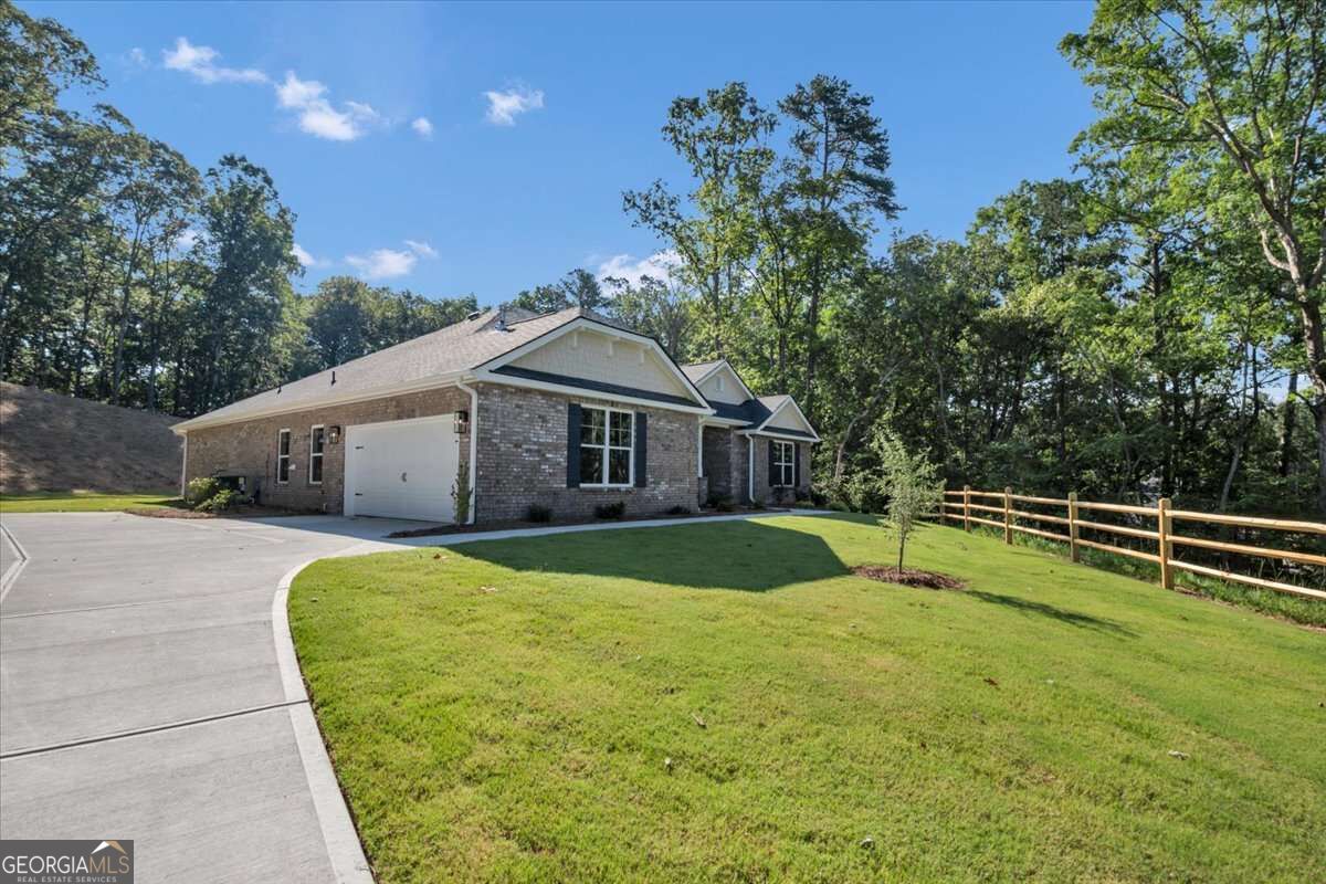 5372 Tuscany Drive Property Photo 2