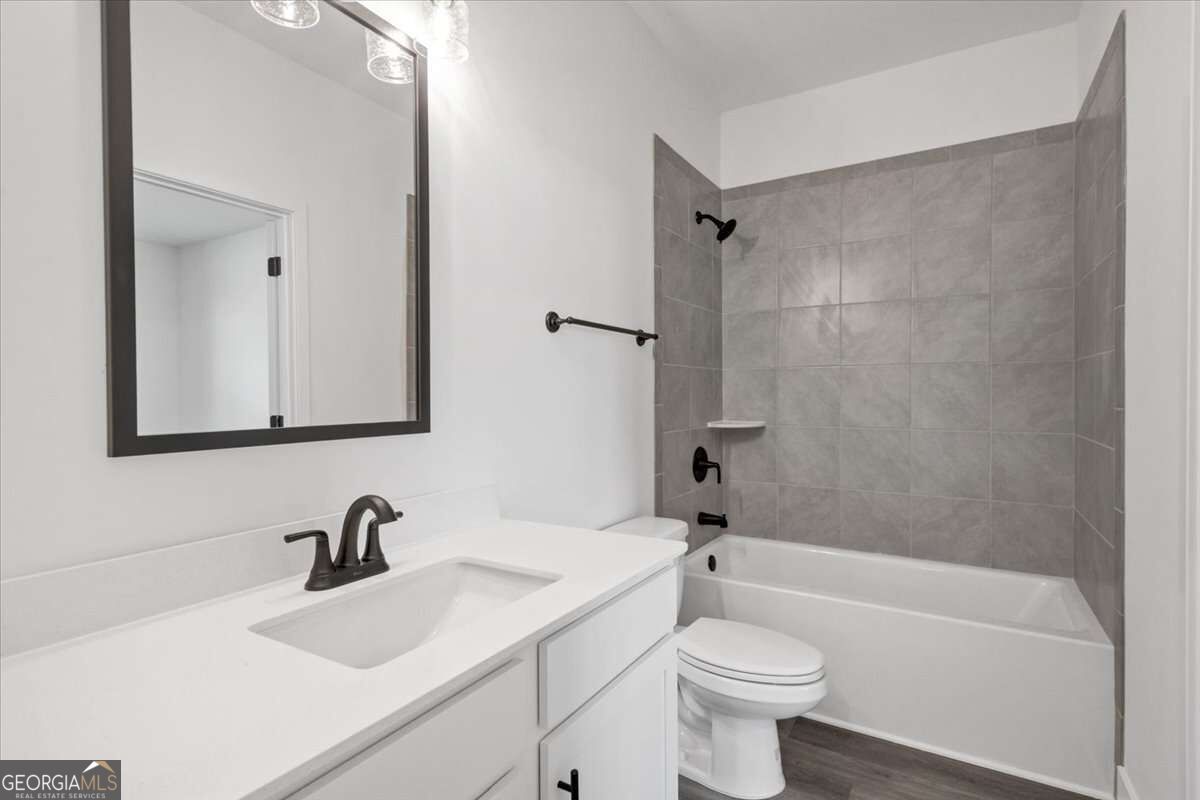 5372 Tuscany Drive Property Photo 28