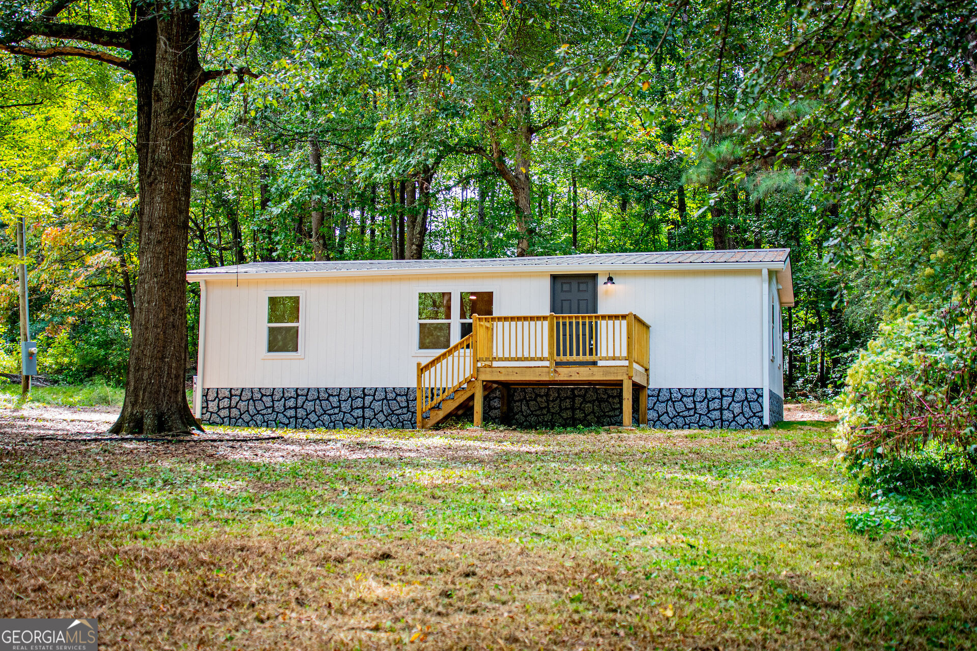 77 Rock Springs Lake Drive Property Photo 1