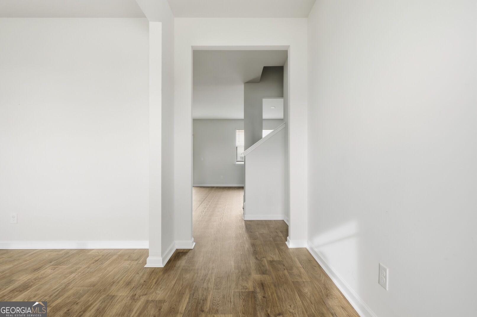352 Wedge Circle Property Photo 5