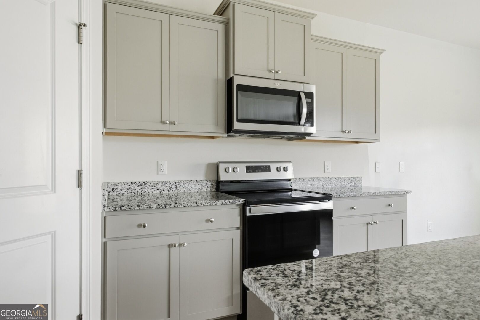 352 Wedge Circle Property Photo 13