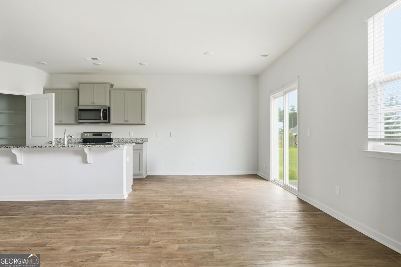 352 Wedge Circle Property Photo 18