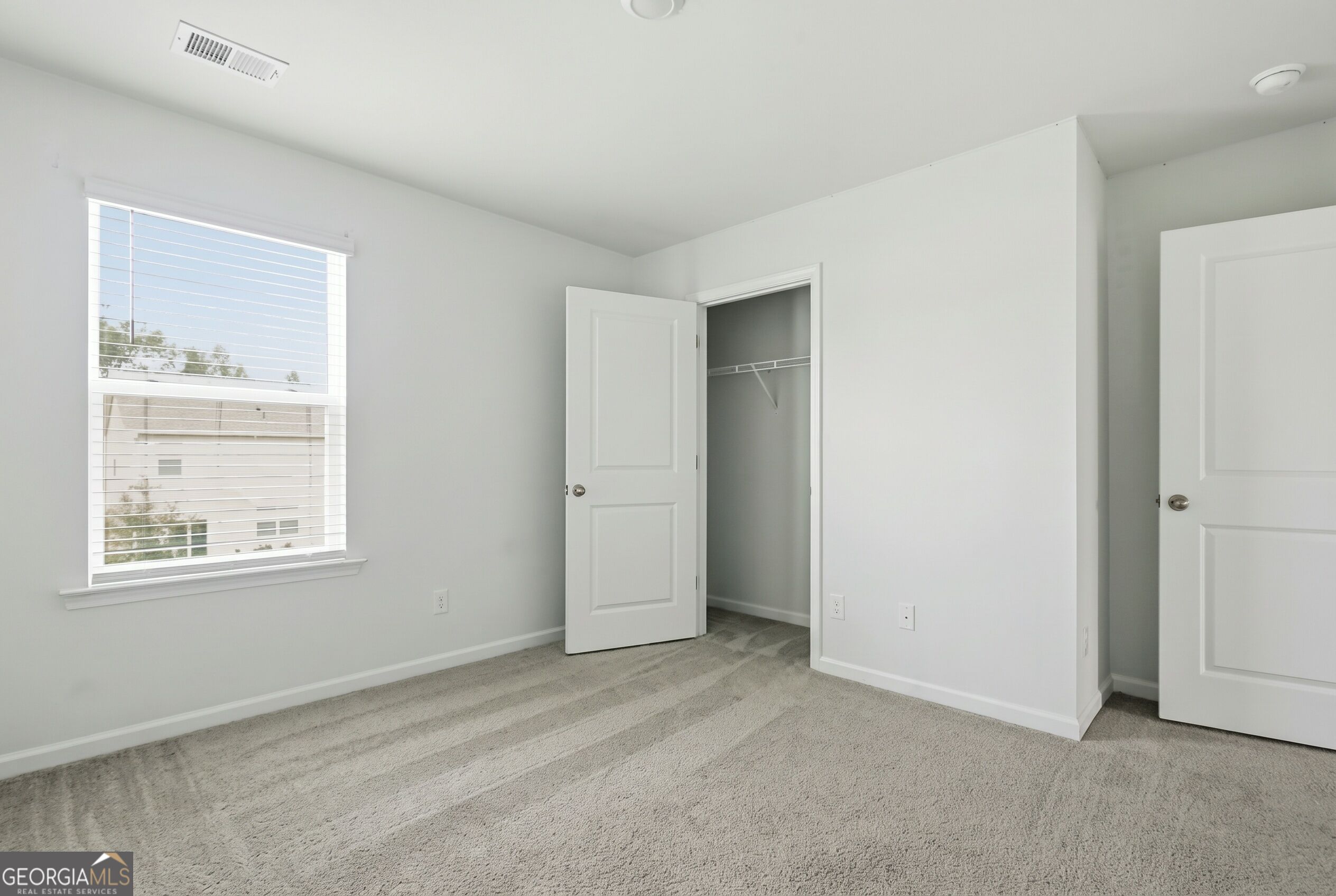 352 Wedge Circle Property Photo 33