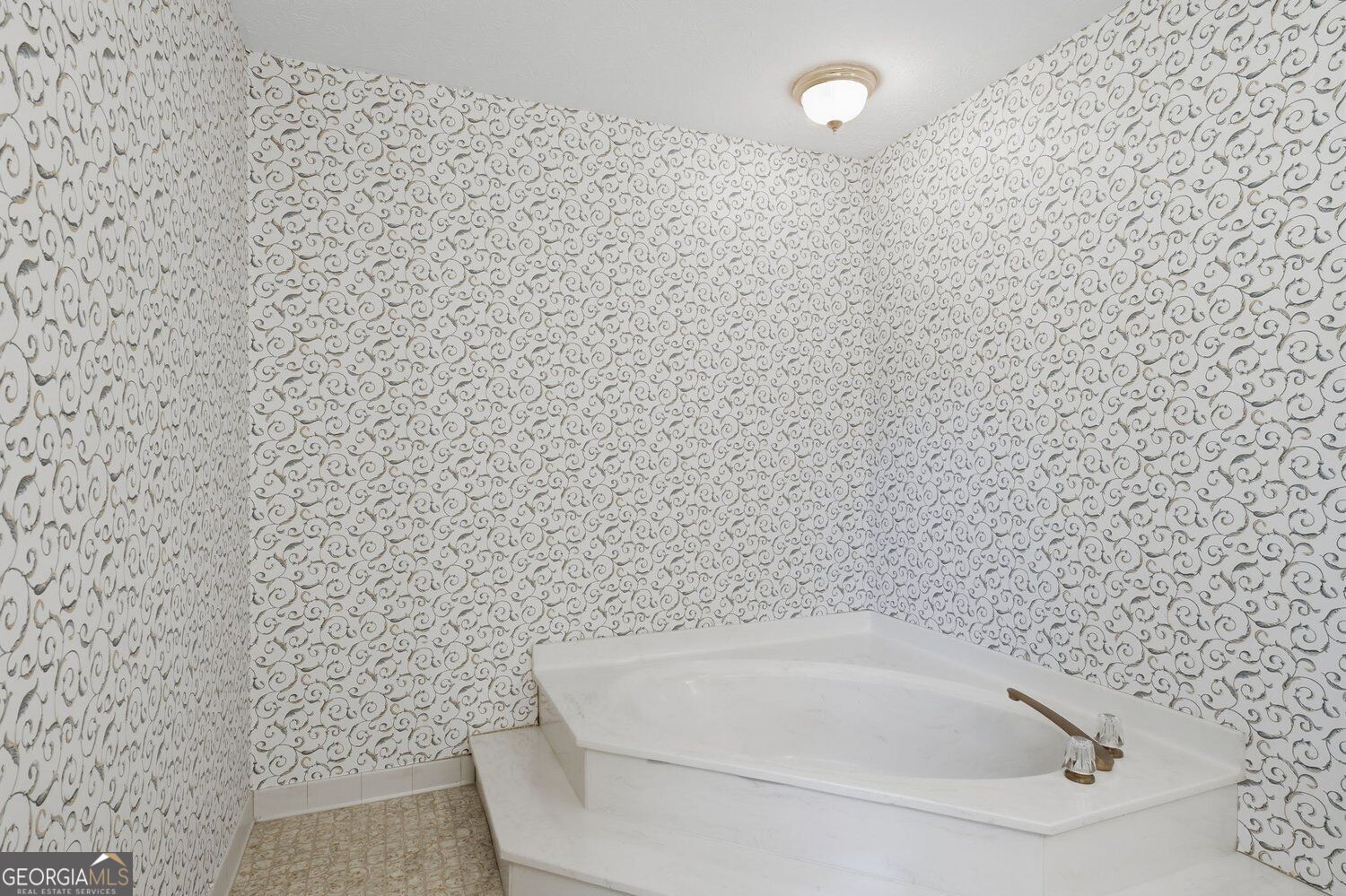 1668 Withmere Way Property Photo 20