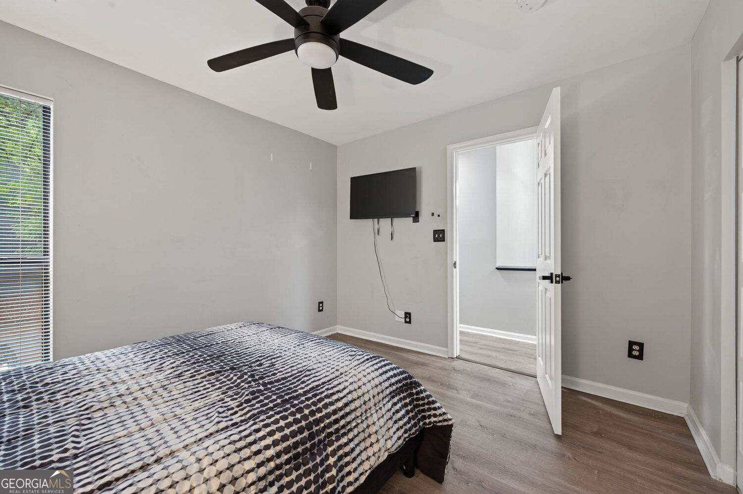 1039 Mariners Court Property Photo 36