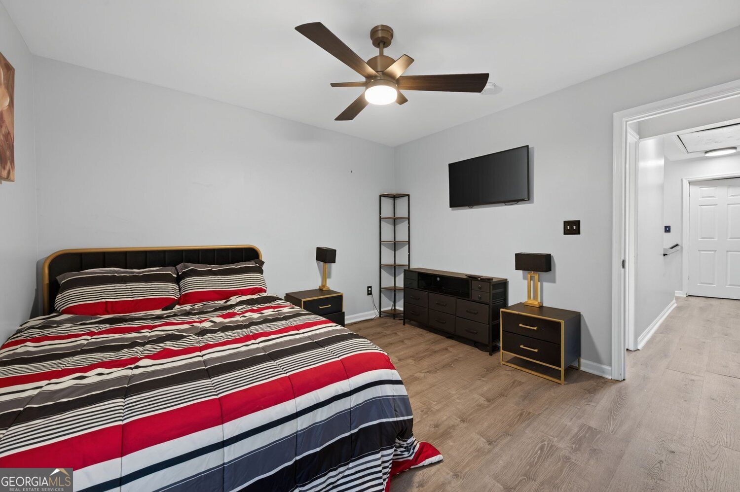 1039 Mariners Court Property Photo 40