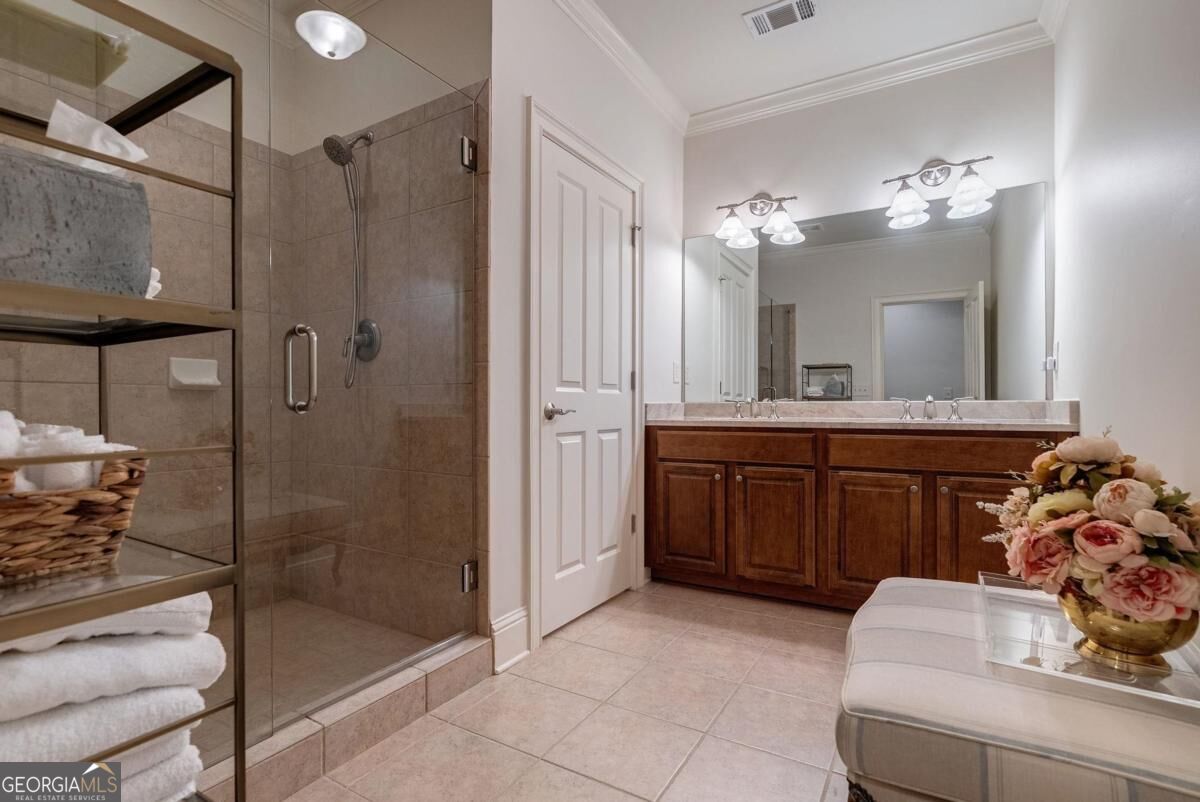 1081 Regency Drive Property Photo 37