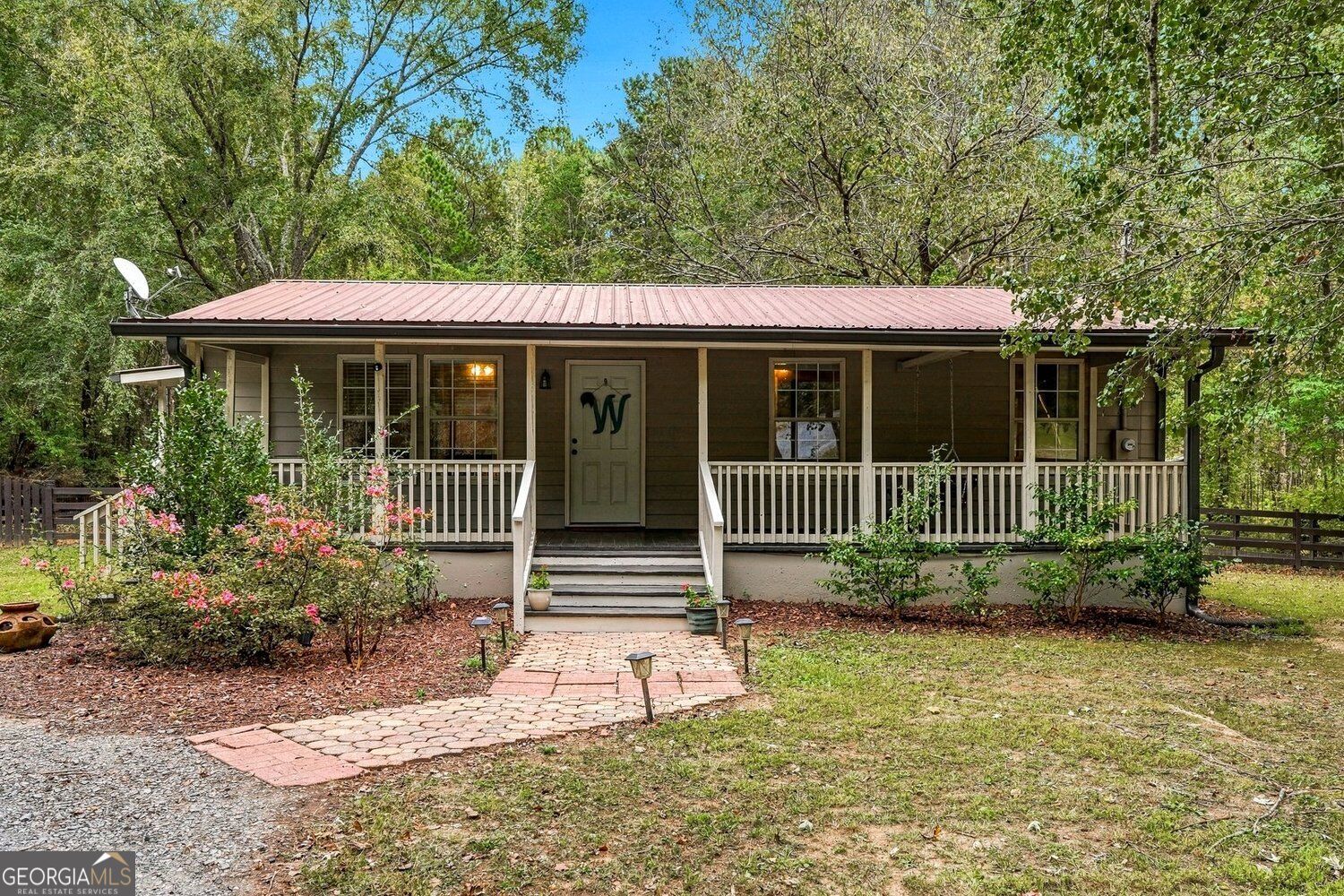 698 Spring Place Road Ne Property Photo 1