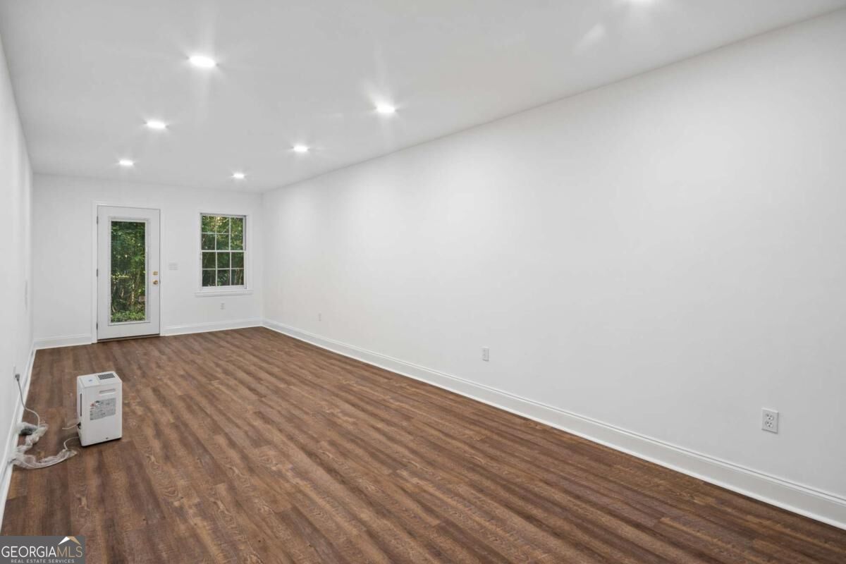 383 Patterson Road Property Photo 50
