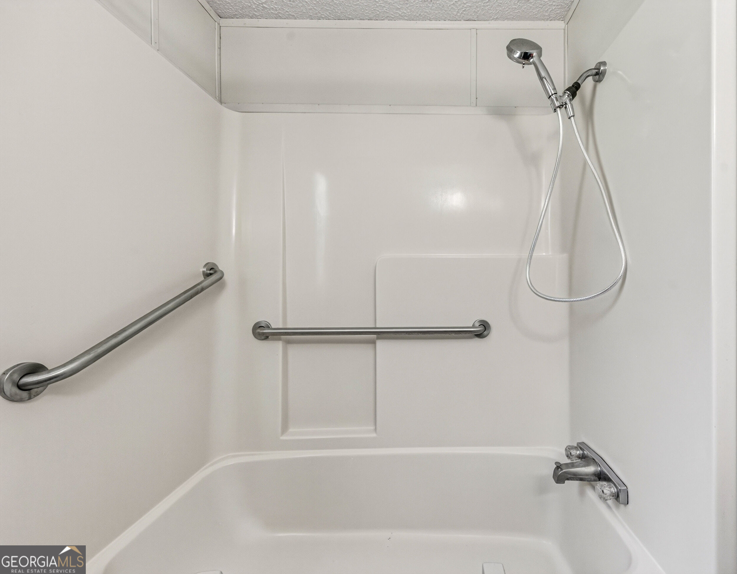465 Defoor Road Property Photo 16