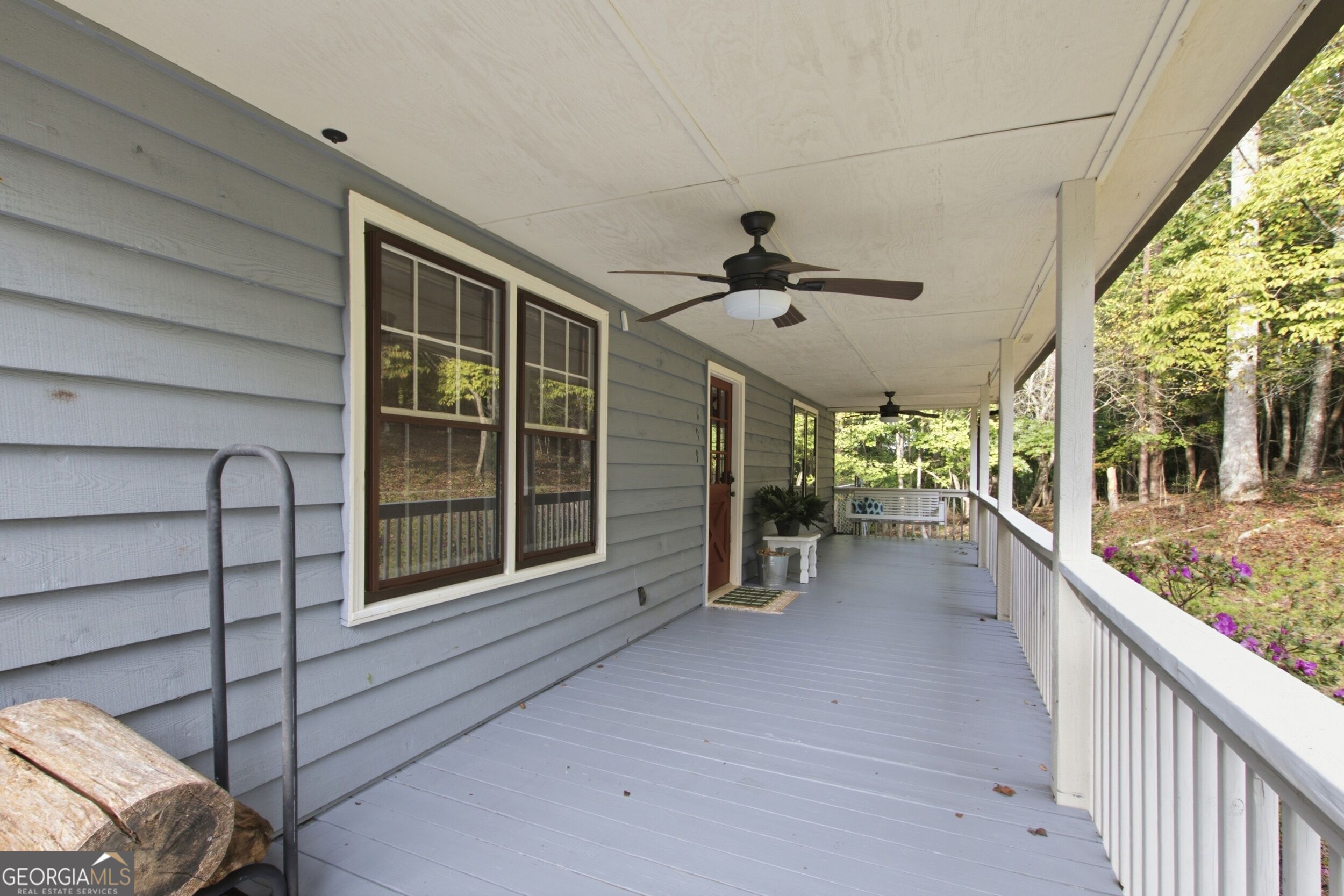 699 Cobblestone Lane Property Photo 8