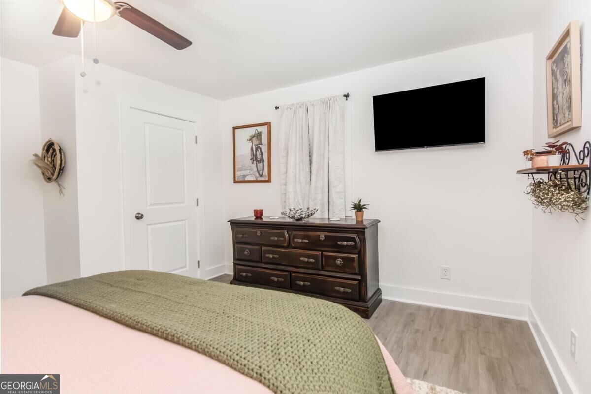 587 E Oak Trace Property Photo 15