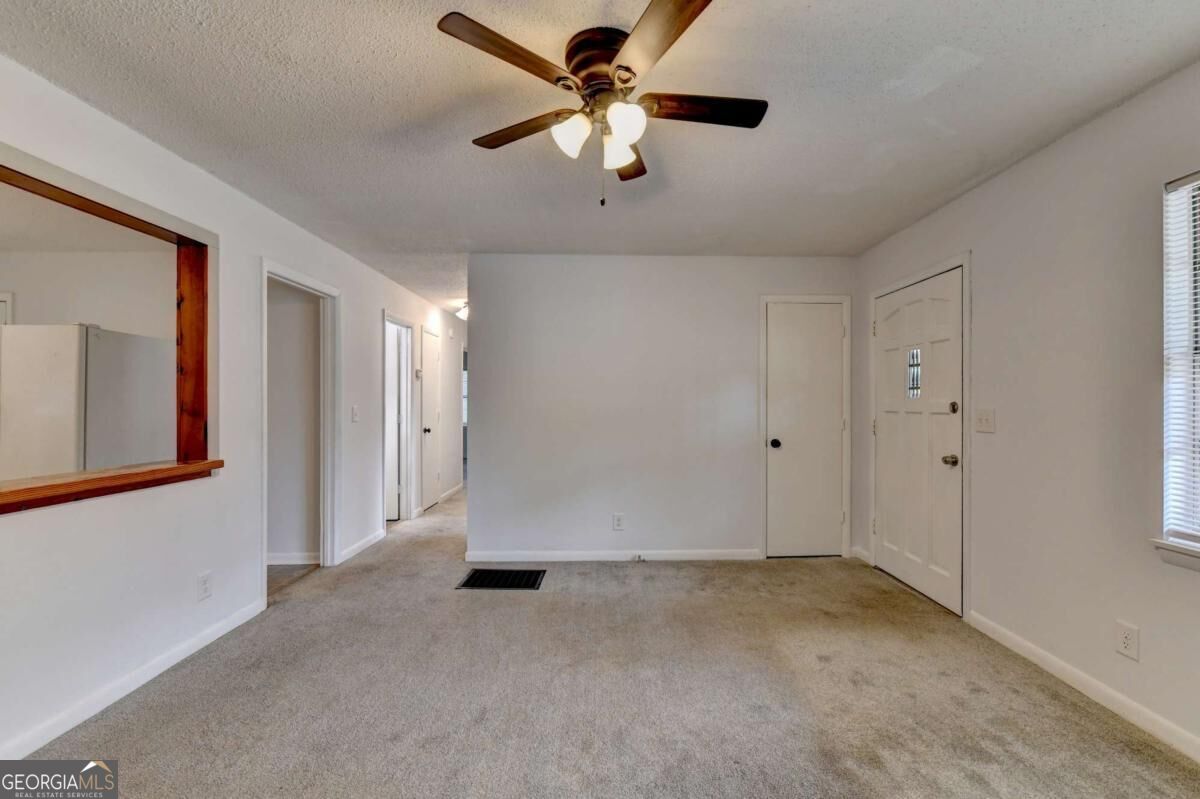 4921 Merlin Drive Property Photo 12